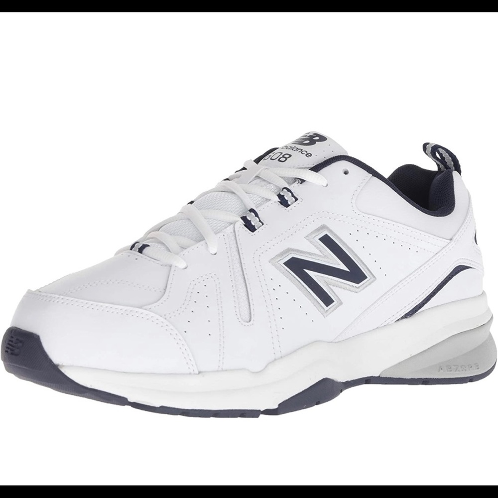 New Balance Men's 608 V5 Casual Comfort Cross Trainer size 10.5WIDE